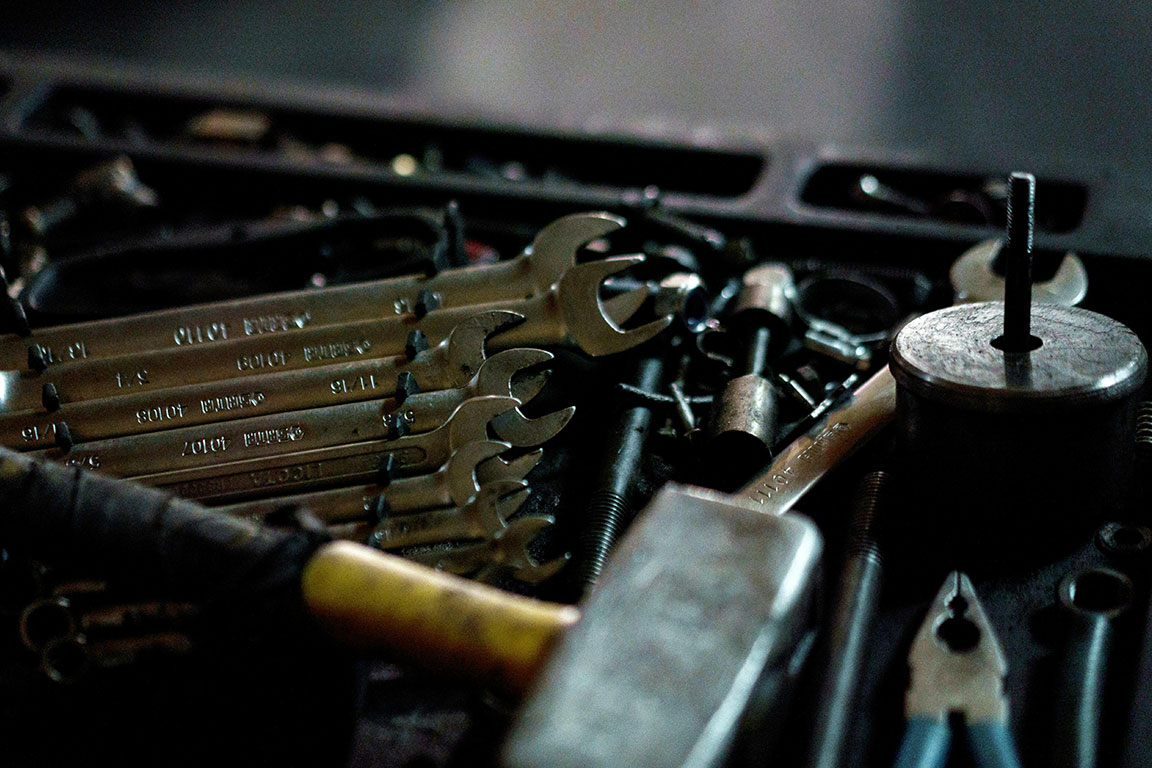 Waste baler servicing…finding the right approach