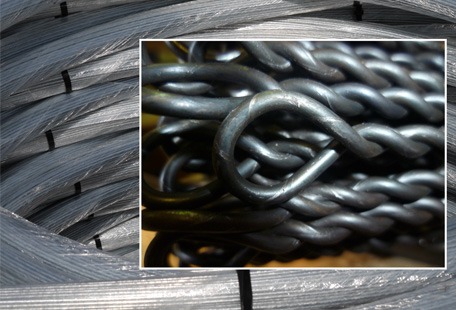 4.8m x 3mm diameter black annealed pre-cut and looped bailing wire