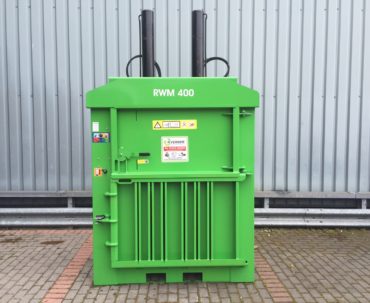 ‘AS NEW’ RWM 400 mill size baler