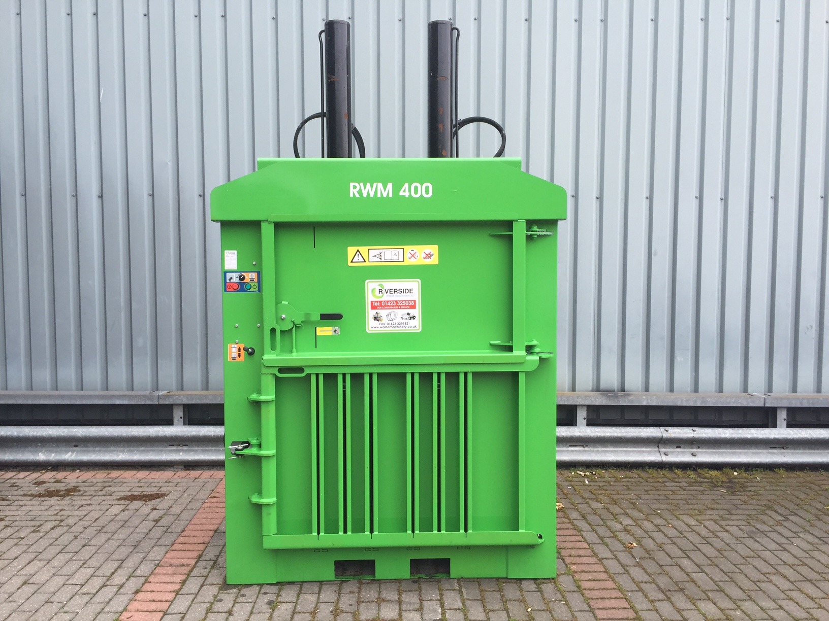 ‘AS NEW’ RWM 400 mill size baler
